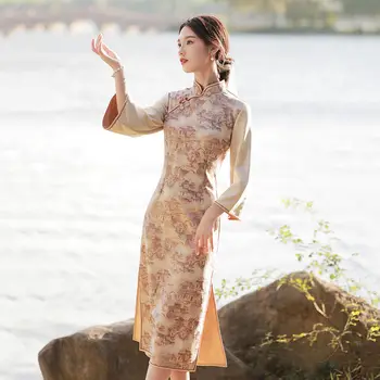 Cheongsam Elbise Kadın Artı Boyutu 2022 Bahar Moda Geyik Derisi Kadife Baskılar Ekleme Geleneksel Çin Tarzı Qipao Elbiseler Kadın
