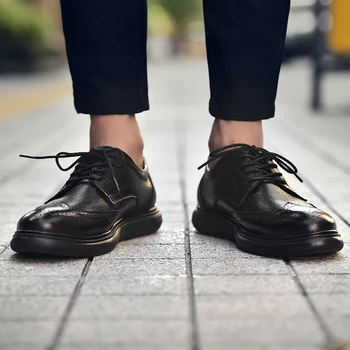 Erkekler günlük ayakkabı Erkekler rahat ayakkabılar Moda Deri Zapatillas Hombre Yaz erkek ayakkabısı Erkek Sneaker Sapato Masculino Nefes